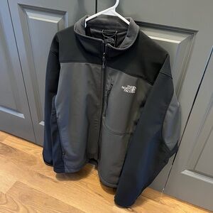 Men’s north face coat